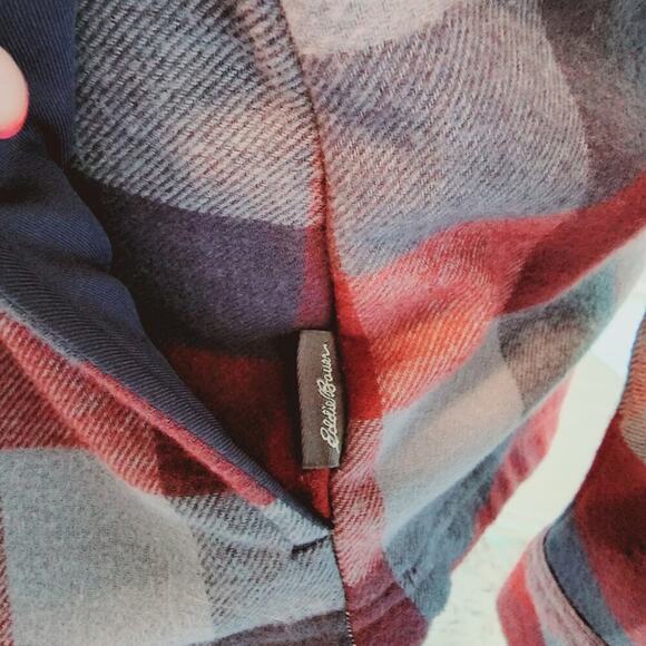 EDDIE BAUER PLAID SNAP DOWN BLUE/CRANBERRY NEW FLEECE LINED SIZE LARGE - Picture 5 of 9
